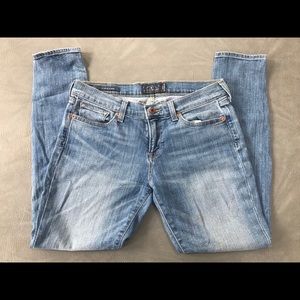 Lucky Brand Charlie Skinny 8/29 Jeans EUC